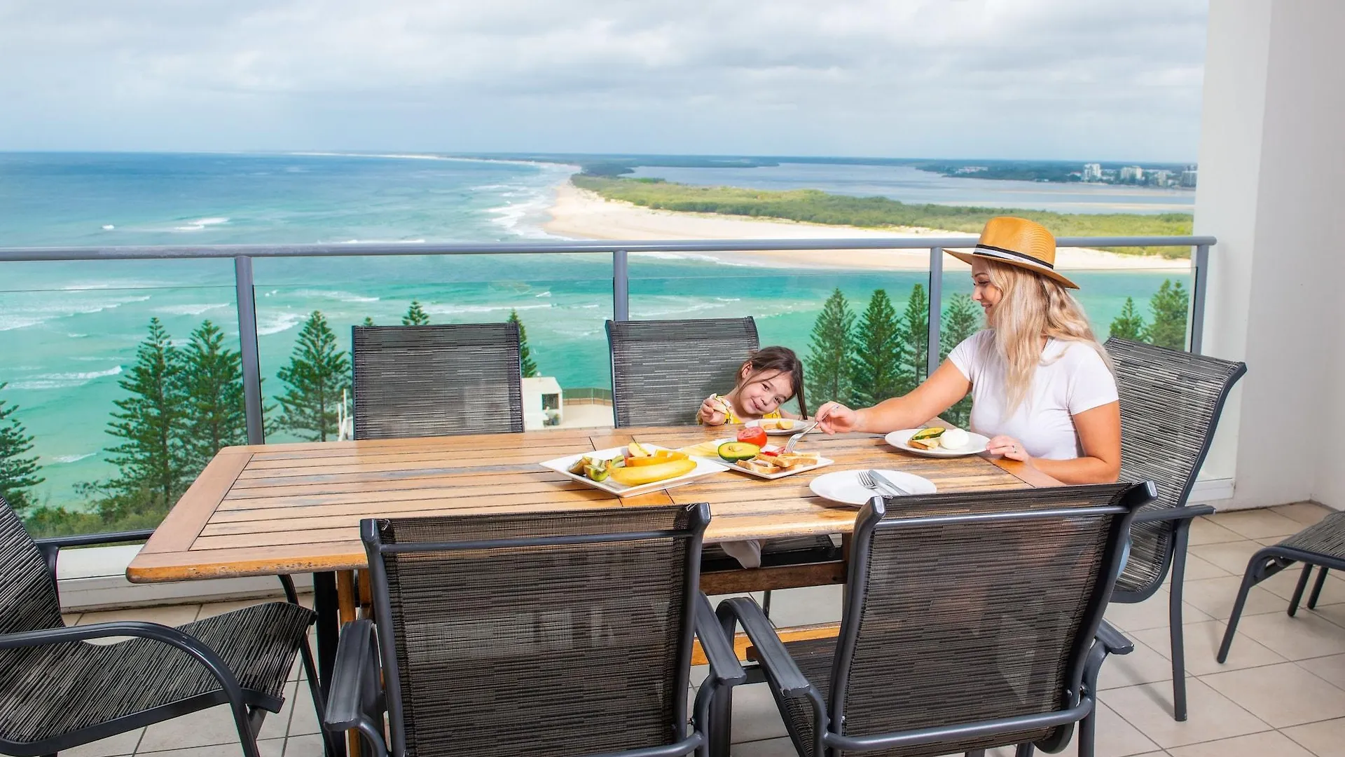 ****  Aspect Caloundra Aparthotel Australia