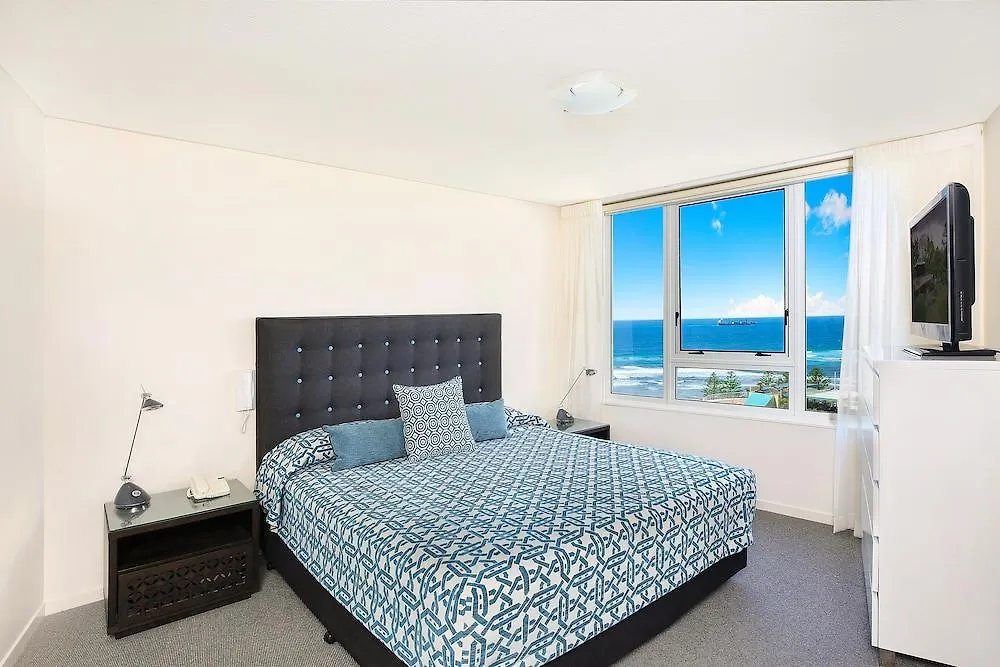 Aspect Caloundra Aparthotel 4*,