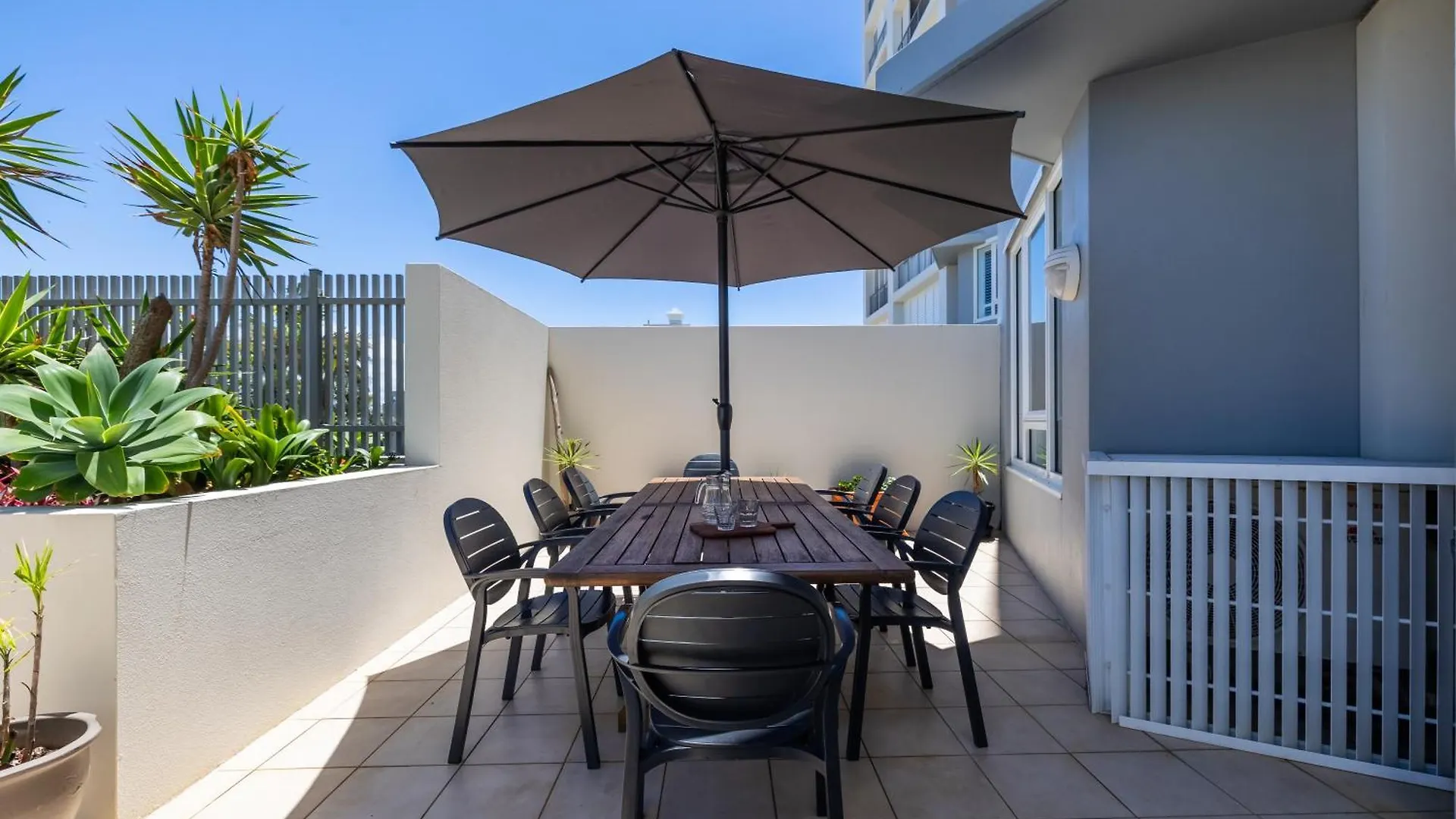 Aspect Caloundra Aparthotel 4*,  Australia