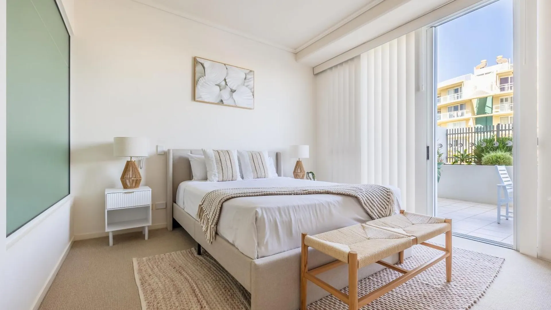 ****  Aspect Caloundra Aparthotel Australia