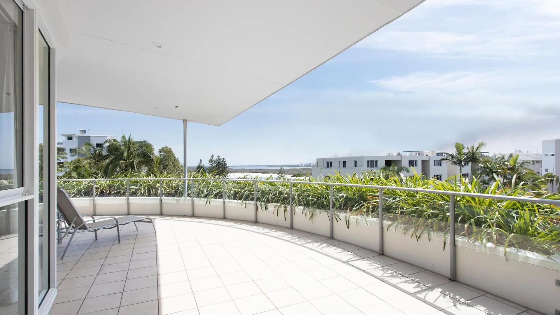 Aspect Caloundra Aparthotel