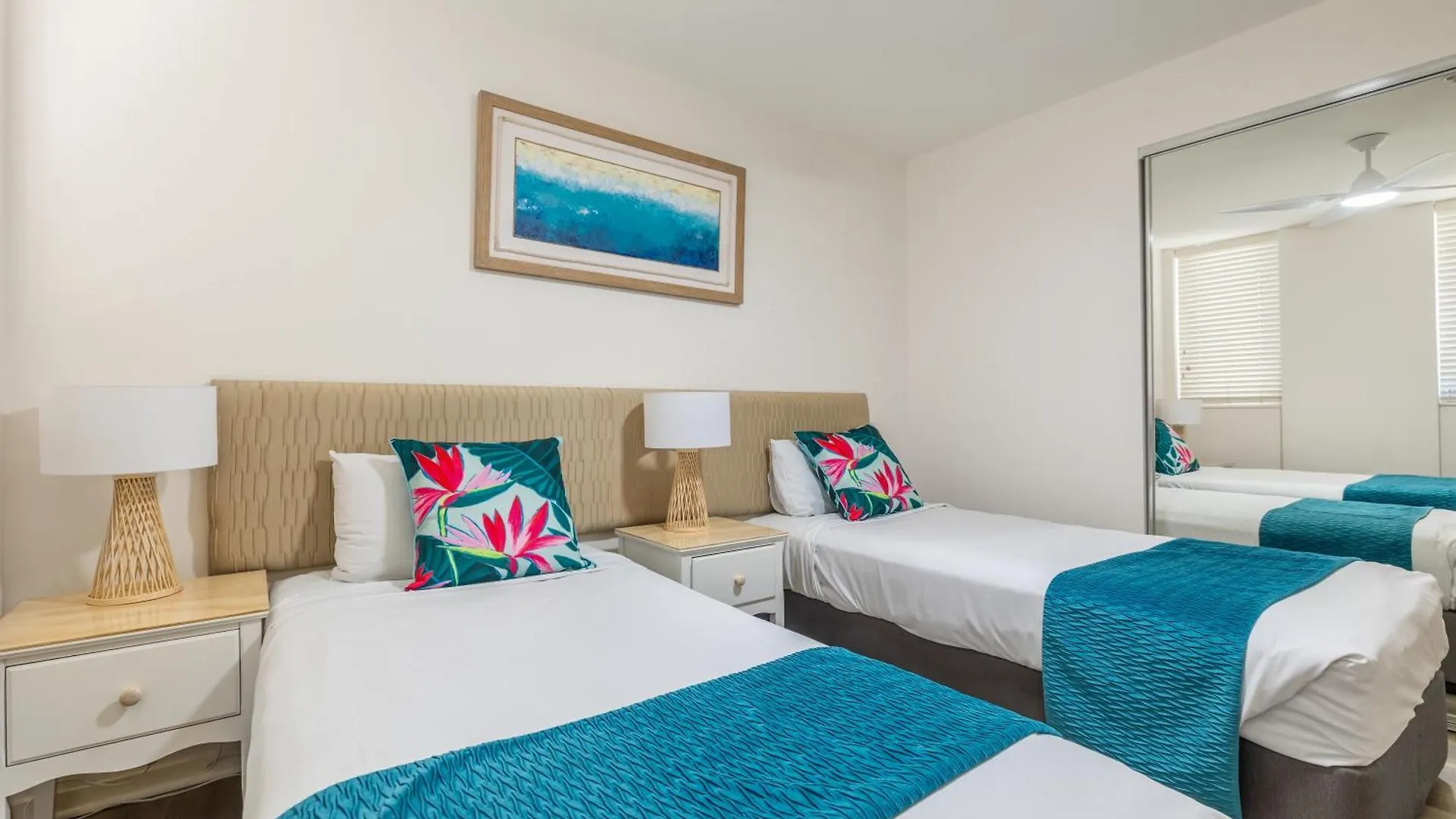 Aspect Caloundra Aparthotel 4*,  Australia