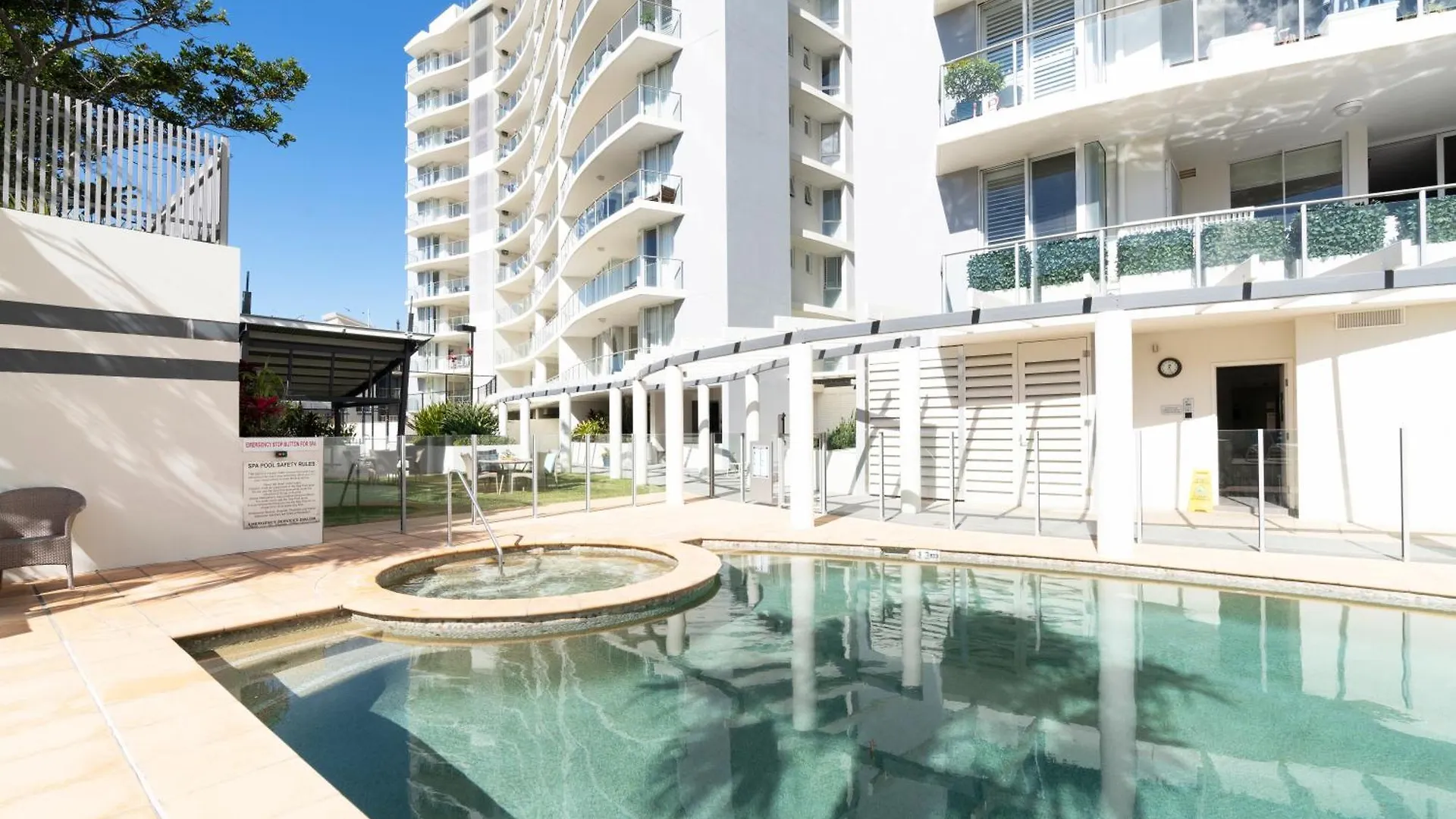 Aspect Caloundra Aparthotel